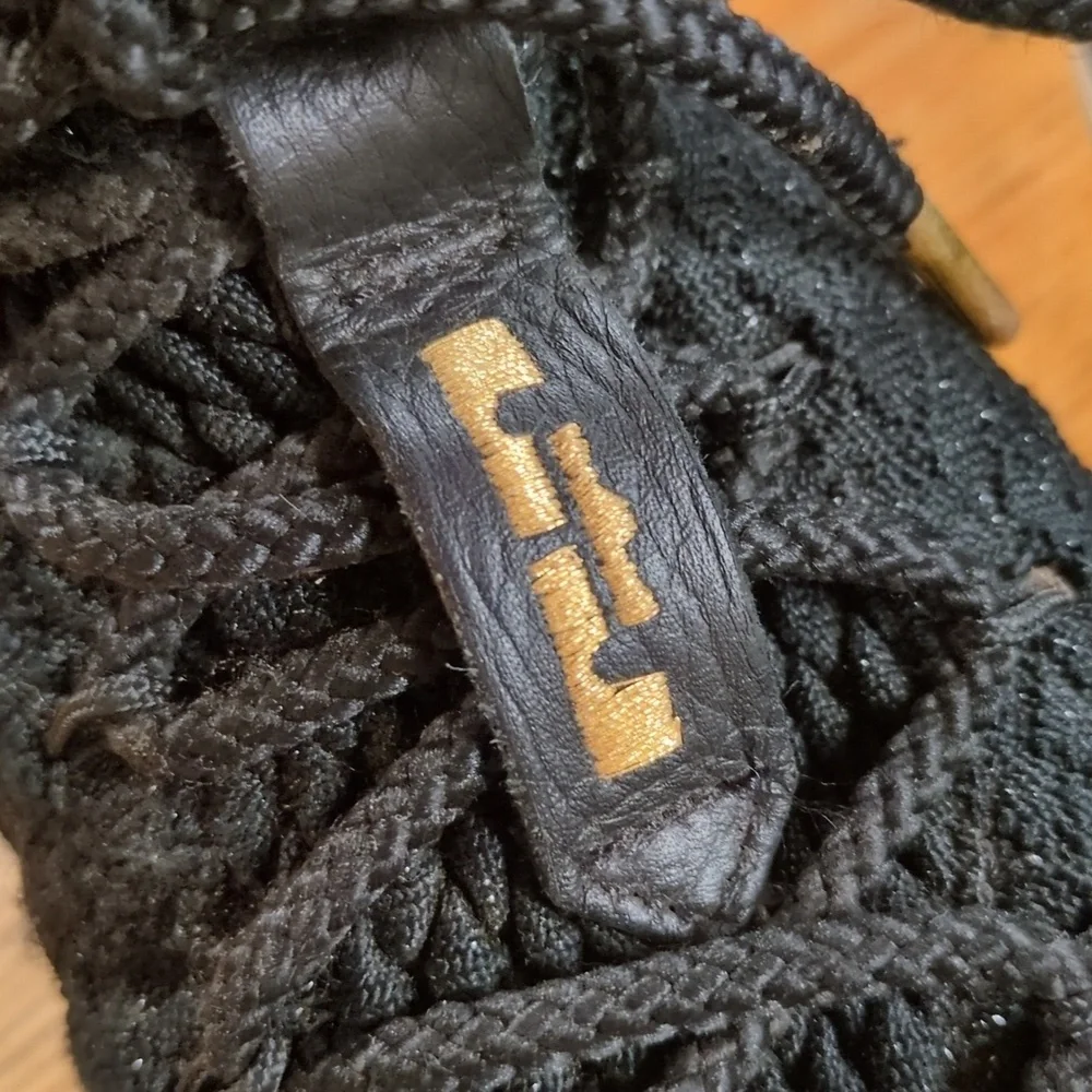 Nike LeBron 15 Metallic Gold Black Basketball Sneakers Size 5.5Y